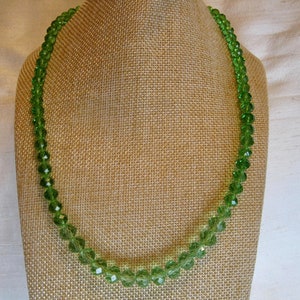 Austria Sparkling Green Crystal & Aurora Borealis Faceted Beads, 21&quot; L Graduated Beaded Necklace.