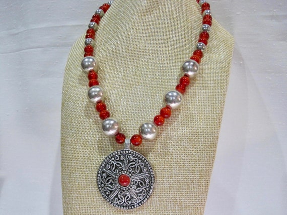 Red Cherry Glass and Stainless Beads, Beaded Neck… - image 6