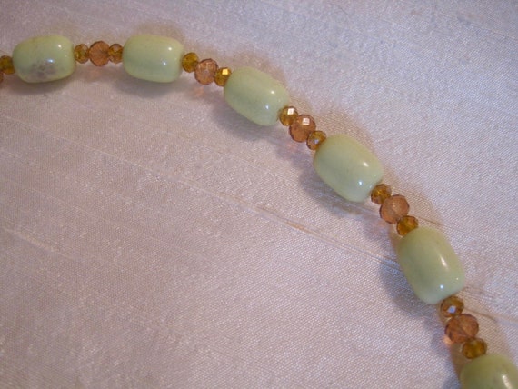 Art Deco 50's Pale Yellow Beaded Necklace. Pale Y… - image 4