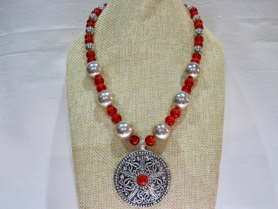 Red Cherry Glass and Stainless Beads, Beaded Neck… - image 2