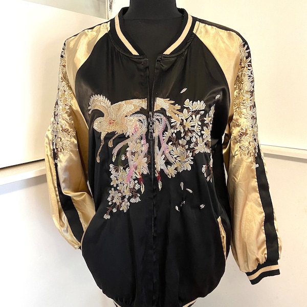 Japanese Sukajan Jacket Bird Flowers Embroidered Souvenir Jacket Satin Bomber Coat Streetwear Unisex