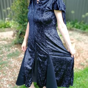 Midnight blue velour hooded witch or wizard coat. Long duster Jacket Gothic fairycore elven festival medieval costume LARP image 2