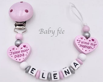 Personalized girl pacifier clip in wooden beads I love my mom / I love my pink daddy