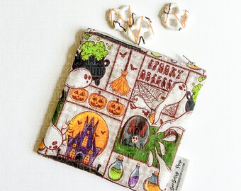 Halloween Snack Bag - Haunted Quilt Snack Bag - Reusable Snack Bag - Halloween Zipper Pouch