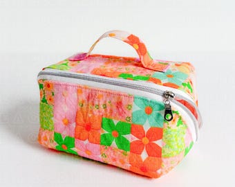 Expandable Open-Up Pouch | Travel Makeup Bag | Toiletry Organizer with Zipper Compartments | Handmade Storage Bag for Cosmetics Accessories