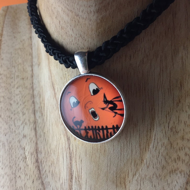 Choker Necklace Vintage Beistle Halloween Decoration Inspired 90s Style Black Cord Retro Witch Broom Stick Black Cat Moon Face Graphic Goth