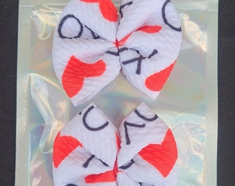 XOXO Hugs and Kisses Heart Print 2&quot; Pigtail Bullet Fabric Hair Bows Set with Alligator Clips