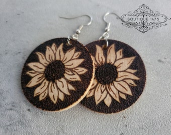 Wood Sunflower Earring - Free domestic shipping