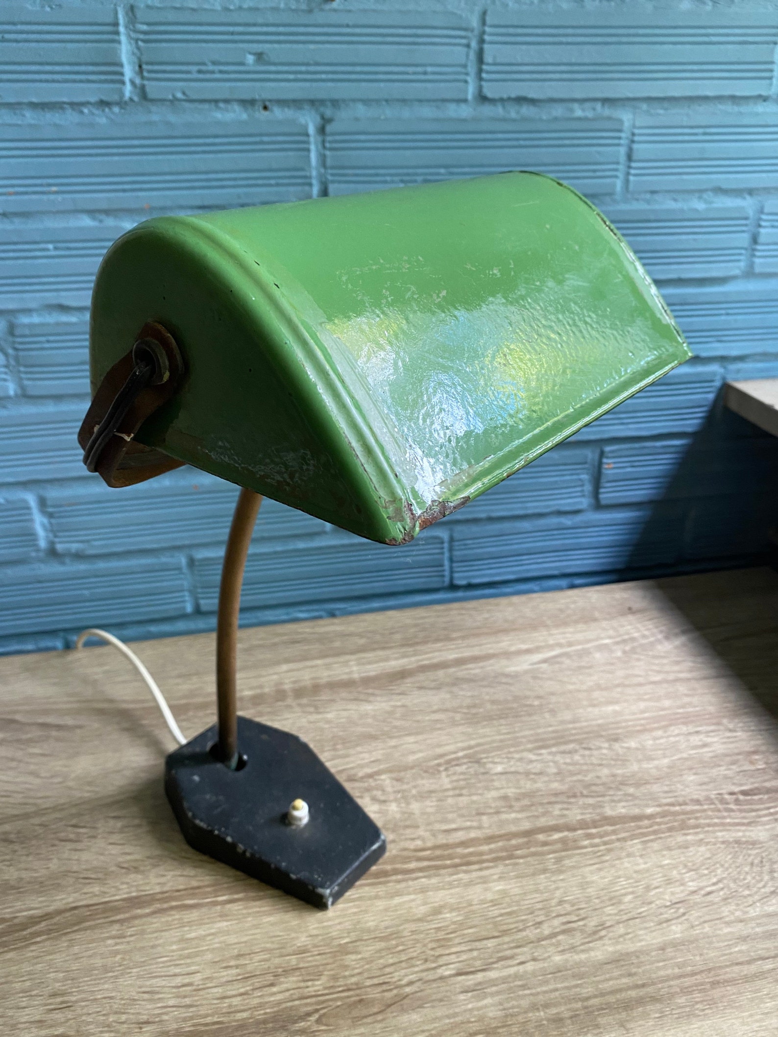 Antique Bankers Lamp Vintage Office Lawyer Desk Metal Light Table