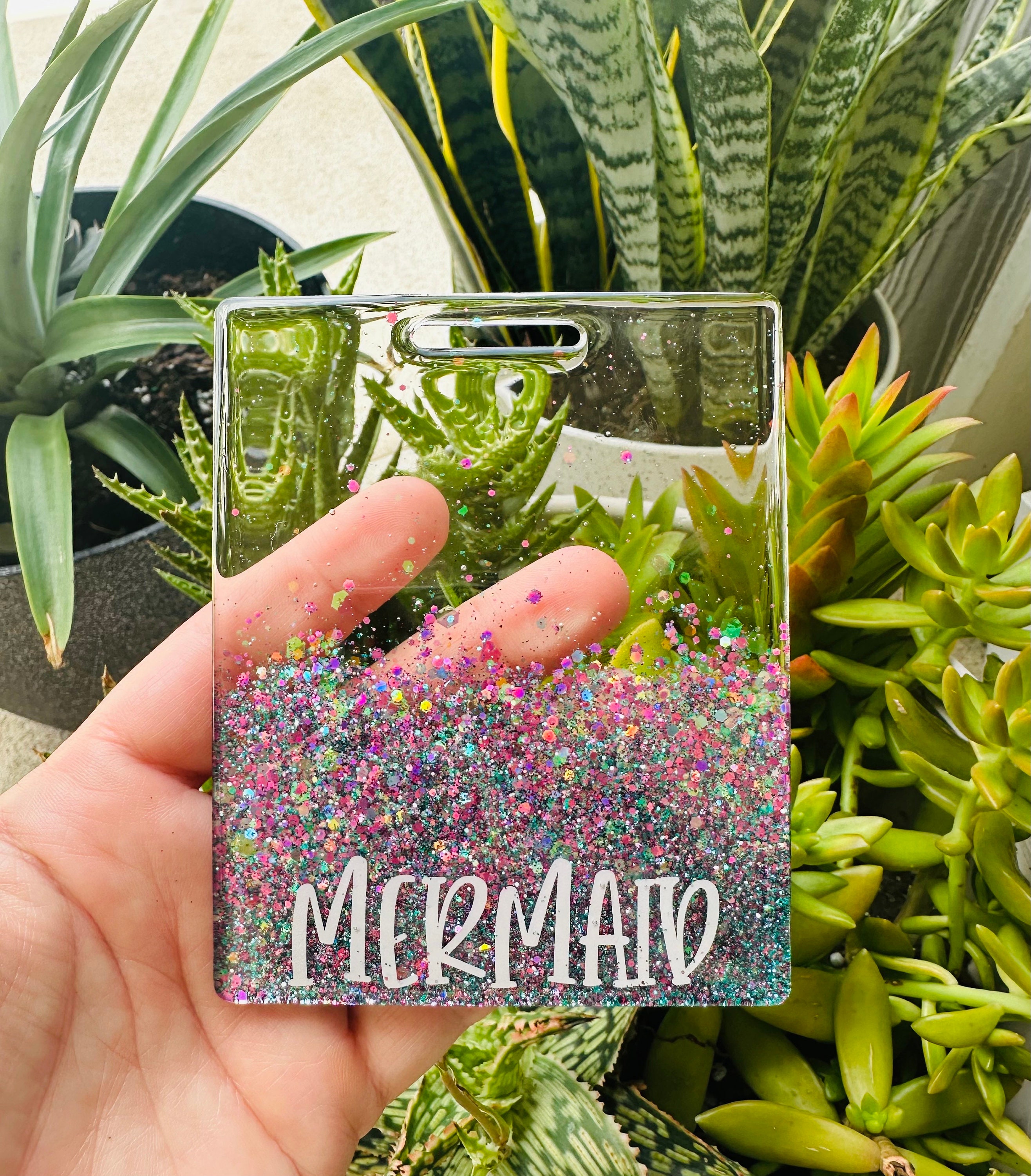 Ombré Glitter Badge Buddy