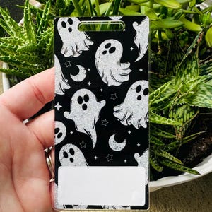 Cute Ghosts Badge Buddy