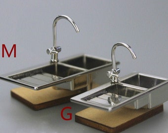 PORCELAIN KITCHEN SINK SILVER FIXTURES FOR YOUR DOLL HOUSE