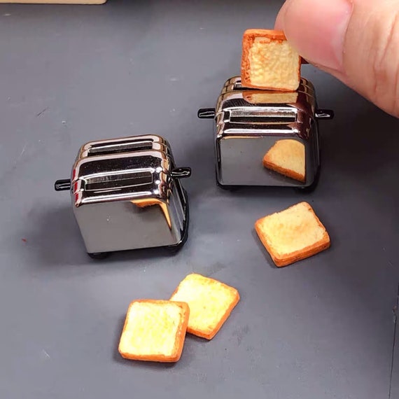 Miniature Dolls Kitchen Bread, Toast Toaster Miniature