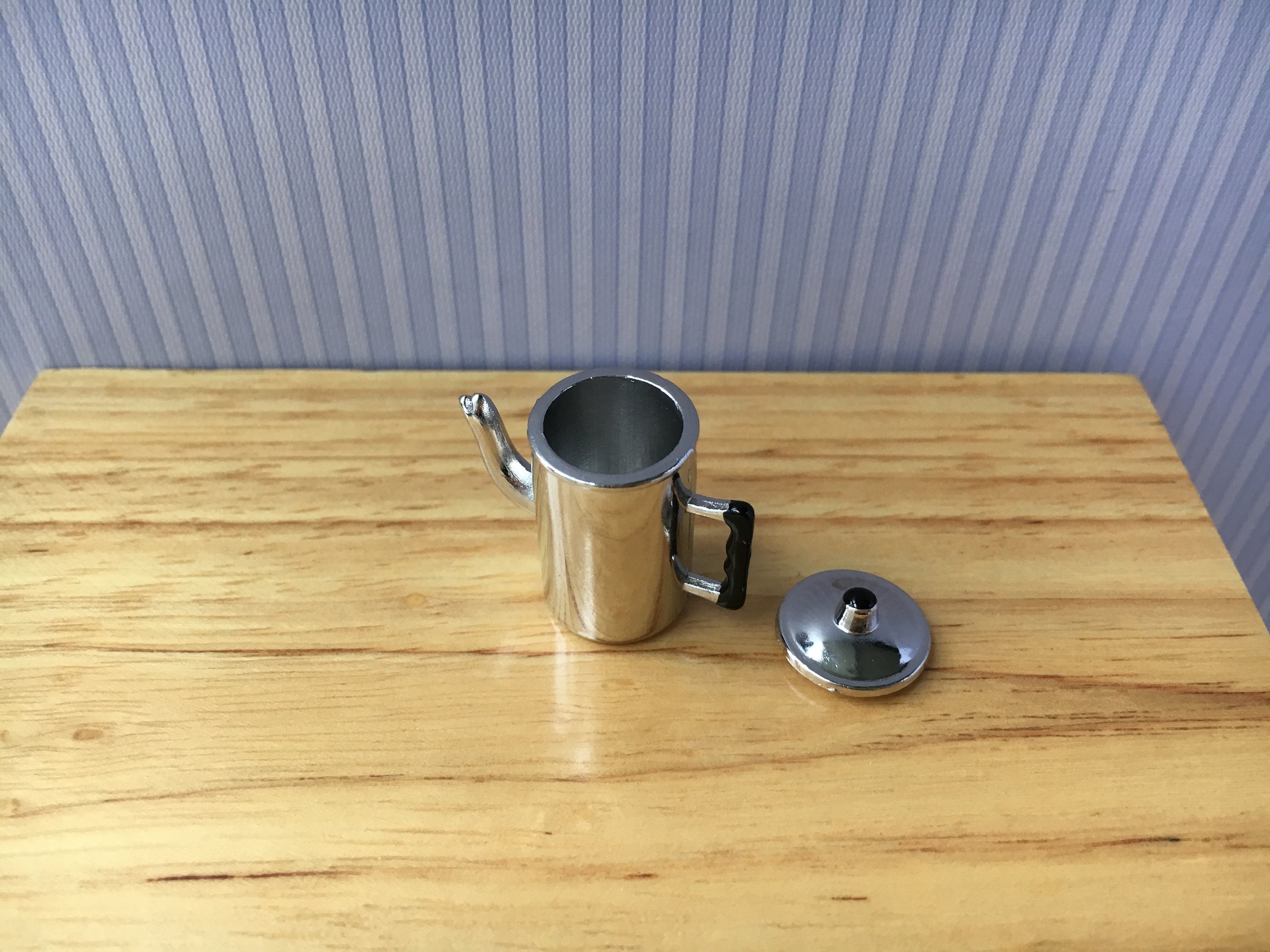 3tlg Kaffeekanne Tasse und Untertasse Set Puppenhaus Miniatur Wohnkultur  *YU 