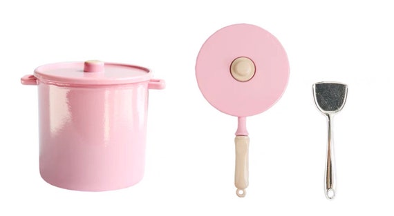 Miniature Real Working Rice Cooker in Pink