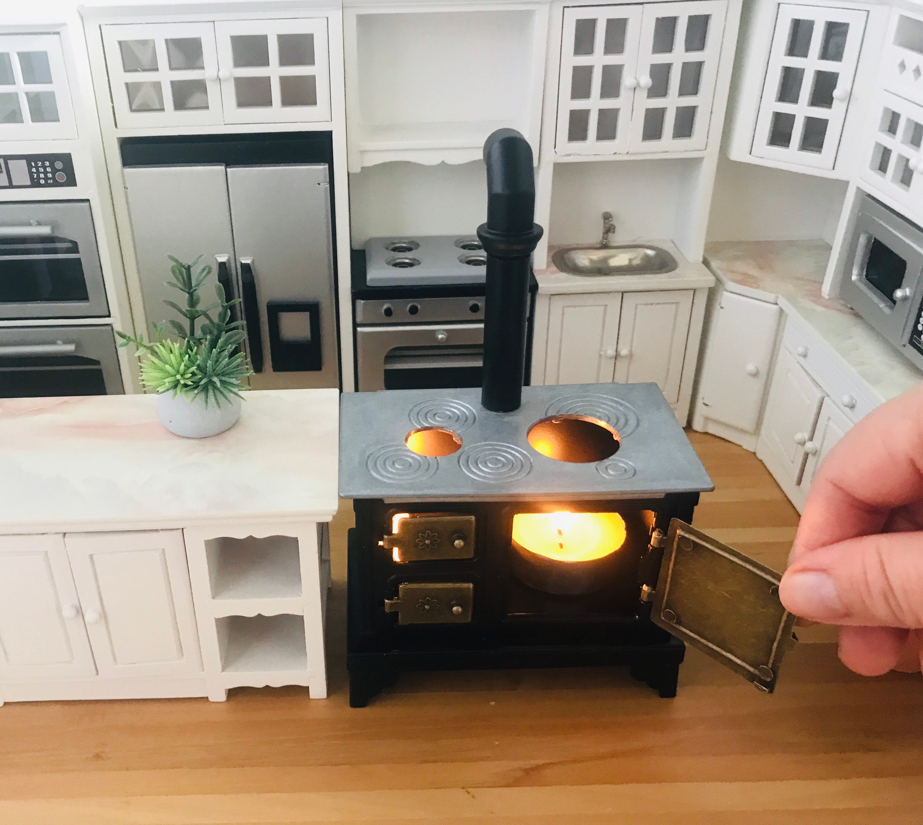 Real Miniature Stove: Mini Kitchen Stove Can Real Cook Tiny 