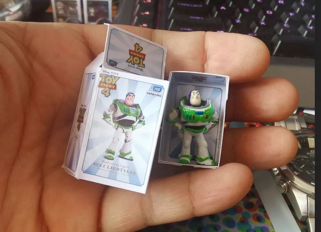 toy story buzz lightyear box