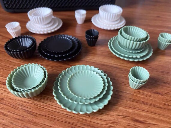 Set of 8 Dollhouse Miniature Ceramic Dishes 