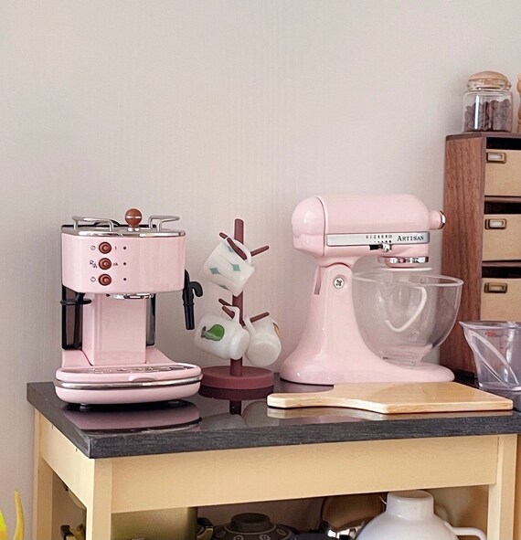 1/6th Scale Miniature Espresso Coffee Machine Dollhouse Pink Coffee Maker 