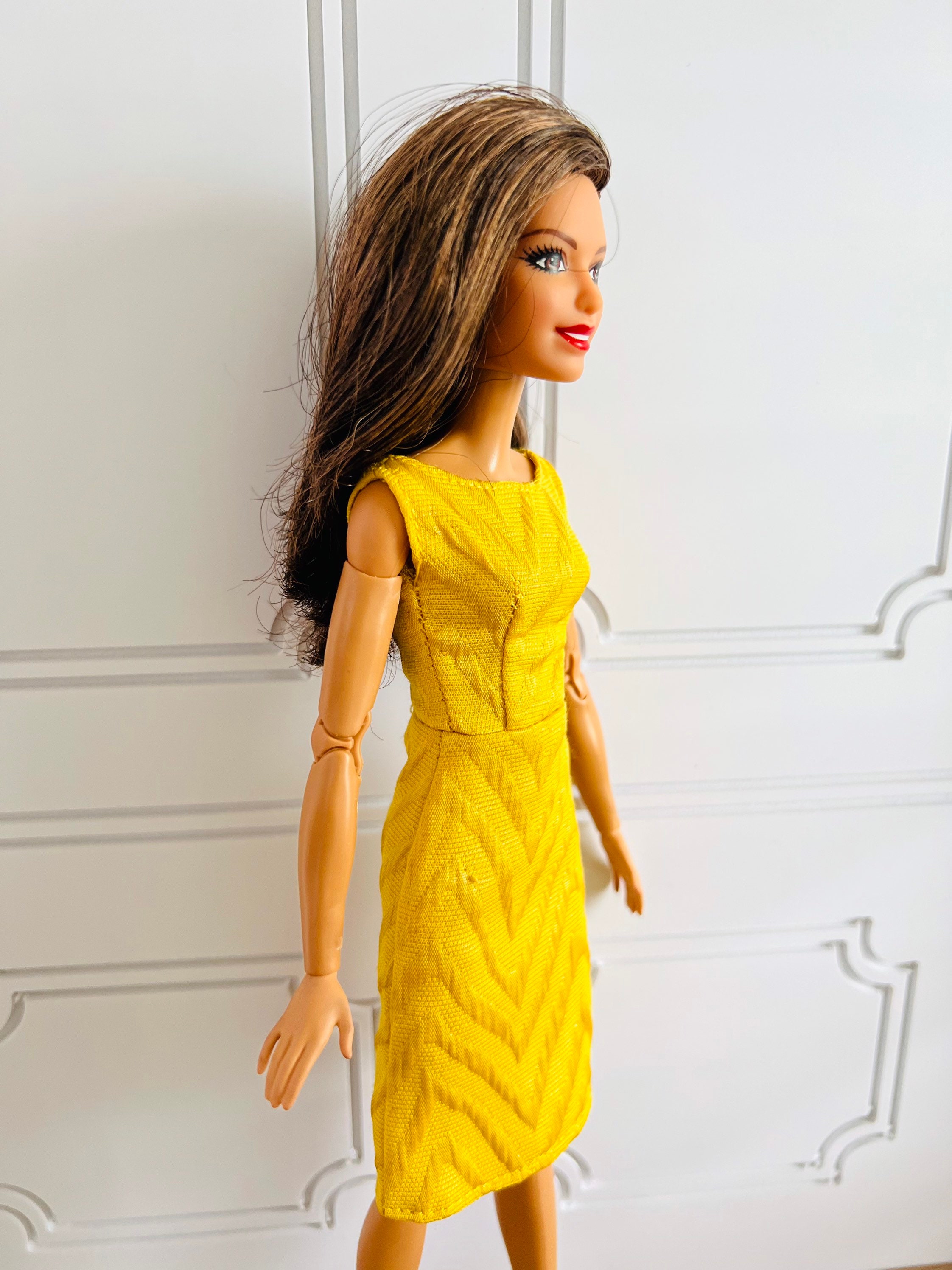 Trabajo Lote De 4 Muñeca Barbie Moda Uniset Magic Pegatina conjuntos 