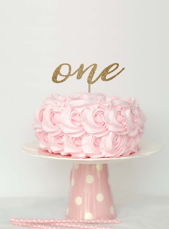 one cake topper girl