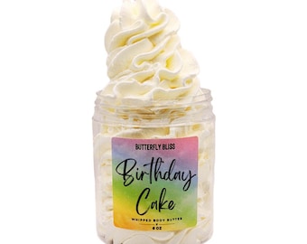 Beurre corporel fouetté pour gâteau d'anniversaire - 4 oz 8 oz hydratant à la vanille douce, lotion parfumée pour dessert faite main, cadeau pour elle, soins de la peau amusants pour les adolescents