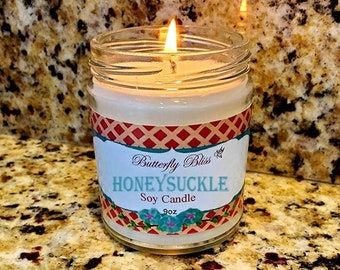 honeysuckle soy candle | honeysuckle candle | scented candle | honeysuckle floral candle | summer candle | spring candle | floral soy candle