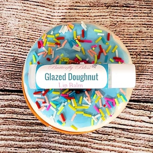 beeswax lip balm | doughnut lip balm | moisturizing lip balm | shea butter lip balm | bakery lip balm | doughnut party favors | doughnut lip