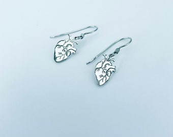 Anatomical heart earrings in 925 silver