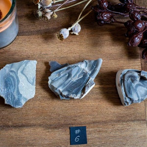 Striped Cappuccino Flint Stone Set: Raw Polish Flint (241g)