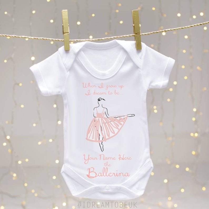 Damen I Angekommen Wunderschön Lustig Personalisiert Baby Strampler Body