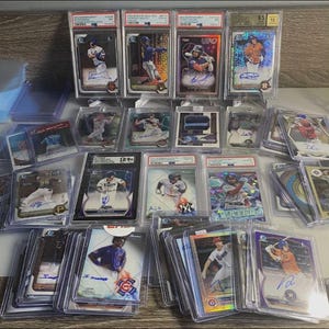 MLB Baseball Hot Packs - 15 kaarten - Rookies Stars Hall Of Famers inzetstukken Autos Jersey-patches Graded Cards enz.