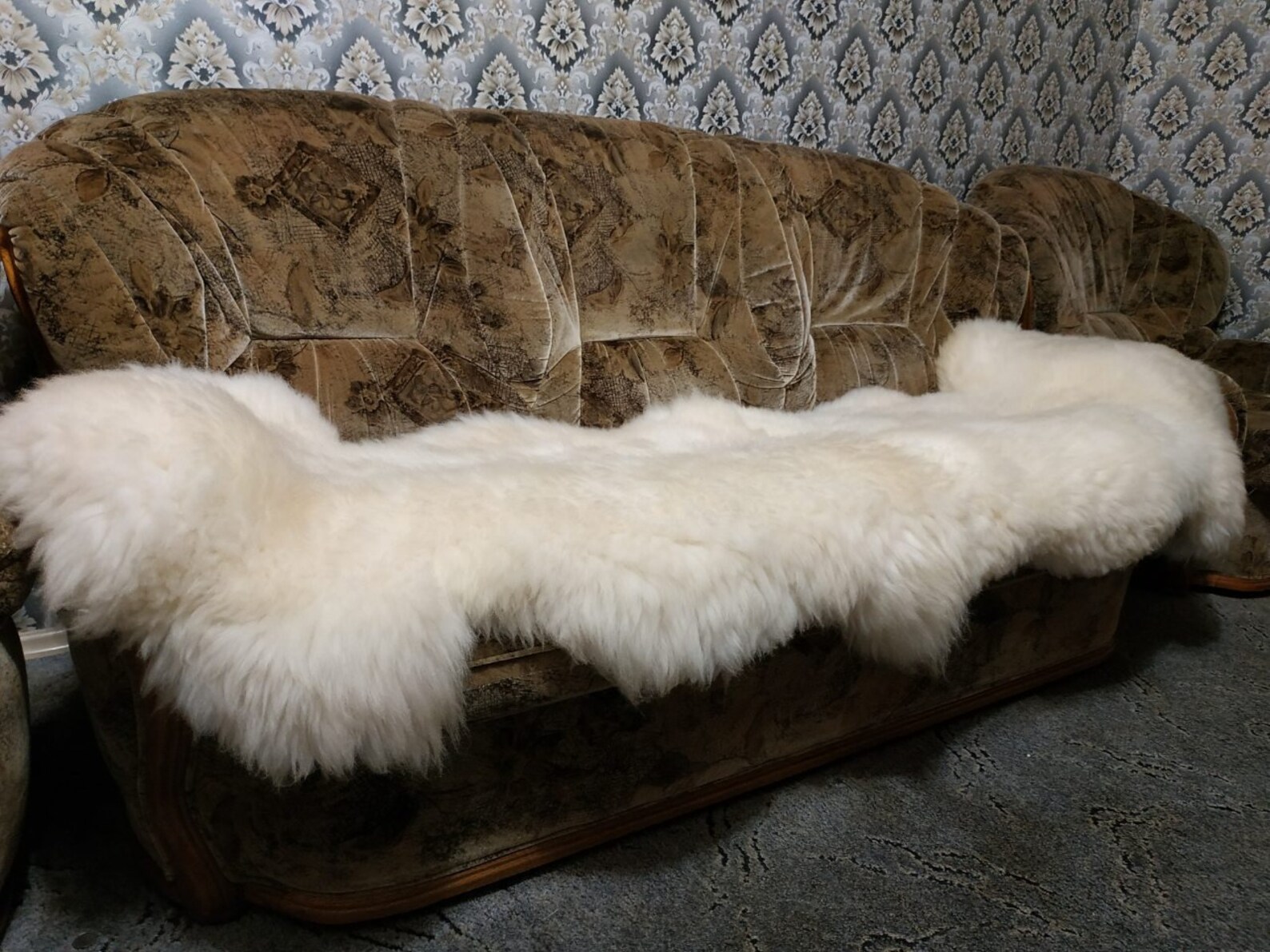 Sheepskin Sofa cover Elastic bands for