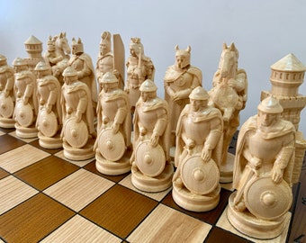 手作りの木製チェス駒：彫刻された騎士のデザイン - Etsy 日本