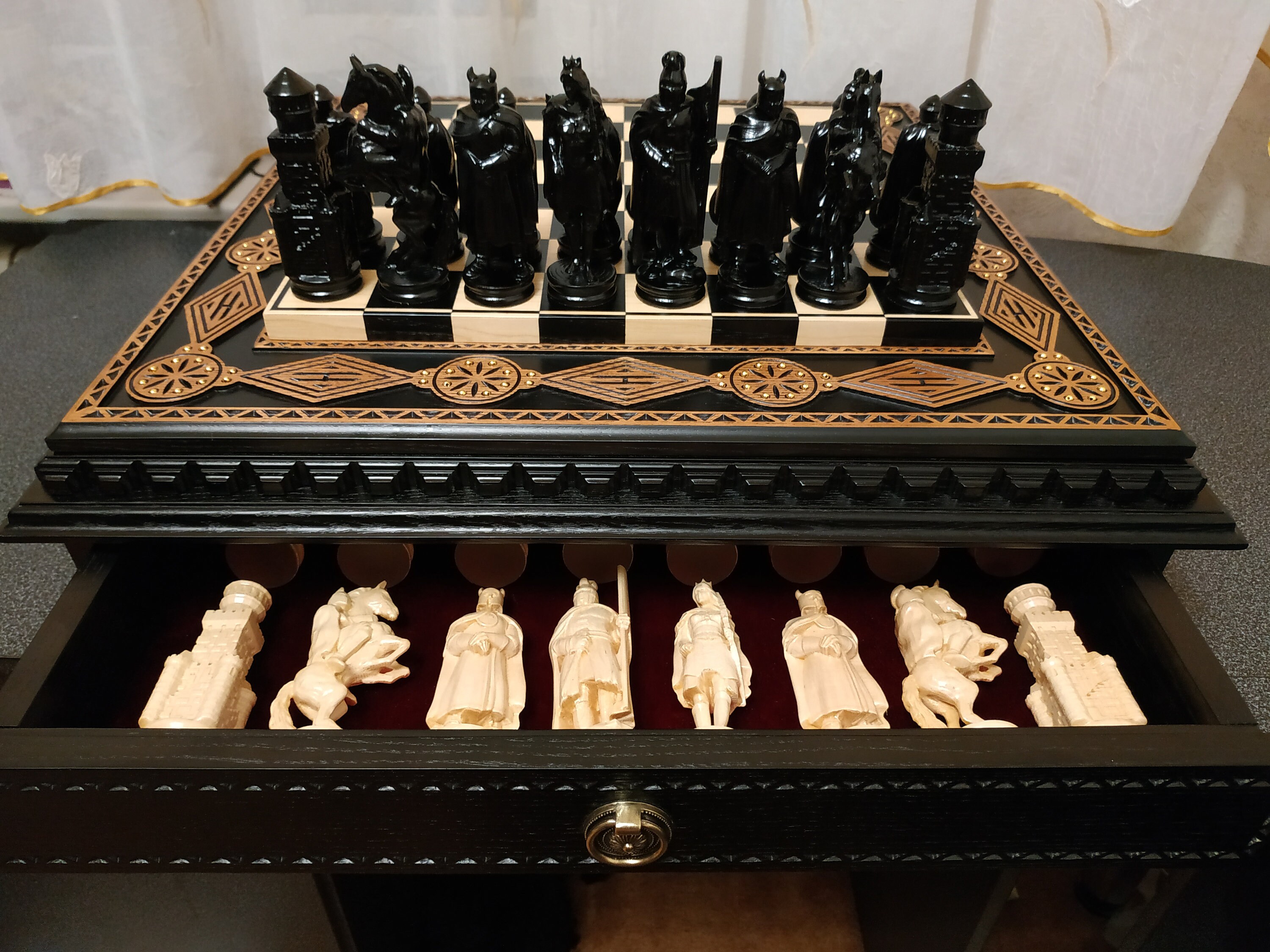 Battle for Kings wooden chess set black Knights pieces Etsy