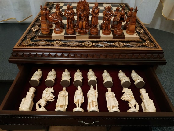 Polish King's 30 cm wooden chess set