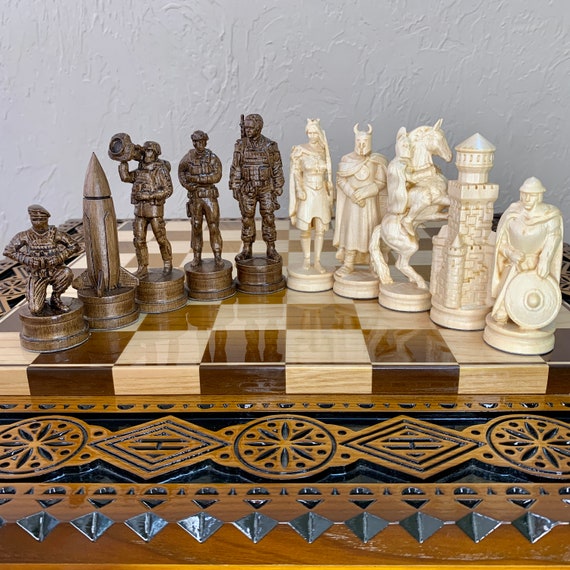手作りの木製チェスの駒：ウクライナ軍と騎士 - Etsy 日本