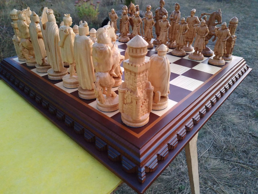 GALANT Exclusive Hand Carved Wooden Chess Set 58 x 58cm Extra Large chess  Board