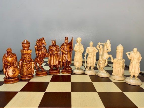 手作りメープル材の木製チェス駒：ナイト＆コサック彫刻セット - Etsy 日本