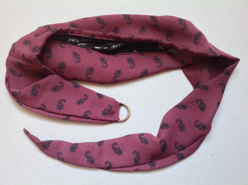 the banana revisited.. Size ML Belt bag Indian