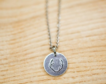 CardonC Minimalist Necklace Engraved in Silver Personalized for Man with Name Hunter 24k Gold CardonC Minimalist Necklace Engraved in Silver Personalized for Man with Name Hunter 24k Gold