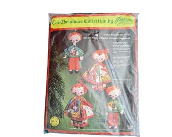 70s CALICO DOLL KIT Christmas Ornament Embroidered Craft Holiday Cottagecore Raggedy Ann Andy Style Paragon