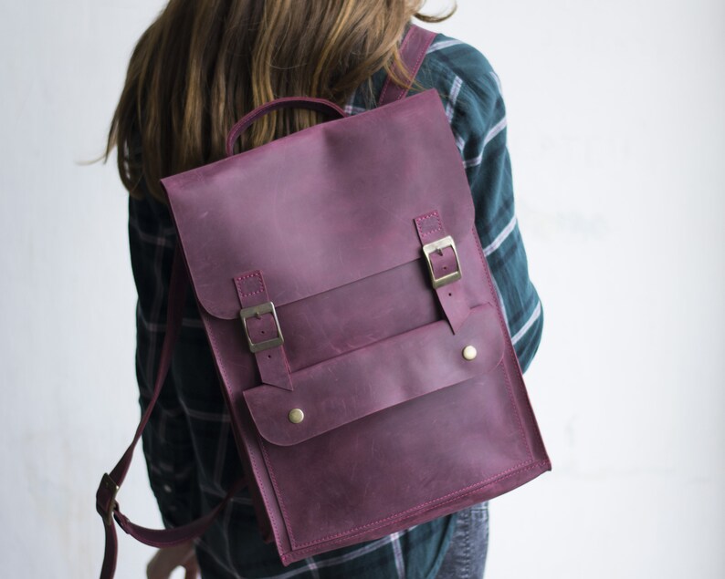 minimalist college backpack