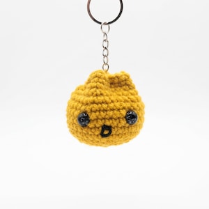 Gehäkeltes goldenes Teigtaschen-Plüschtier, Kawaii Dim Sum Amigurumi, Schreibtischbegleiter, Rucksackanhänger, Schlüsselanhänger
