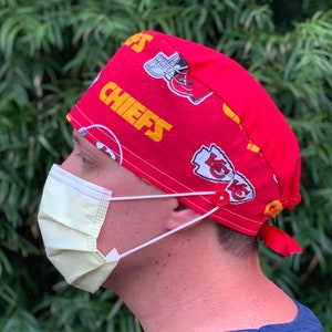 Kansas City Chiefs Scrub cap with buttons. KC football.