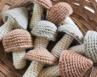 CROCHET PATTERN | Crochet Cottagecore Mushrooms