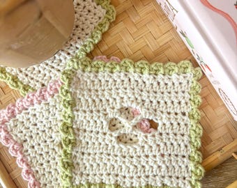 CROCHET PATTERN | Cute Flower Filet Coaster | Easy pattern with stitch chart