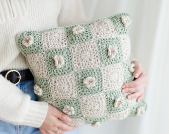 CROCHET PATTERN | Granny Square Crochet Flower Pillow | Cottagecore Crochet Throw Pillow