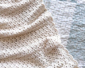 CROCHET PATTERN | Vintage-inspired throw blanket | feminine lacy blanket | Downton Abbey