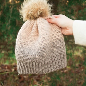 CROCHET PATTERN / Easy crochet fair isle beanie pattern / pom pom hat pattern